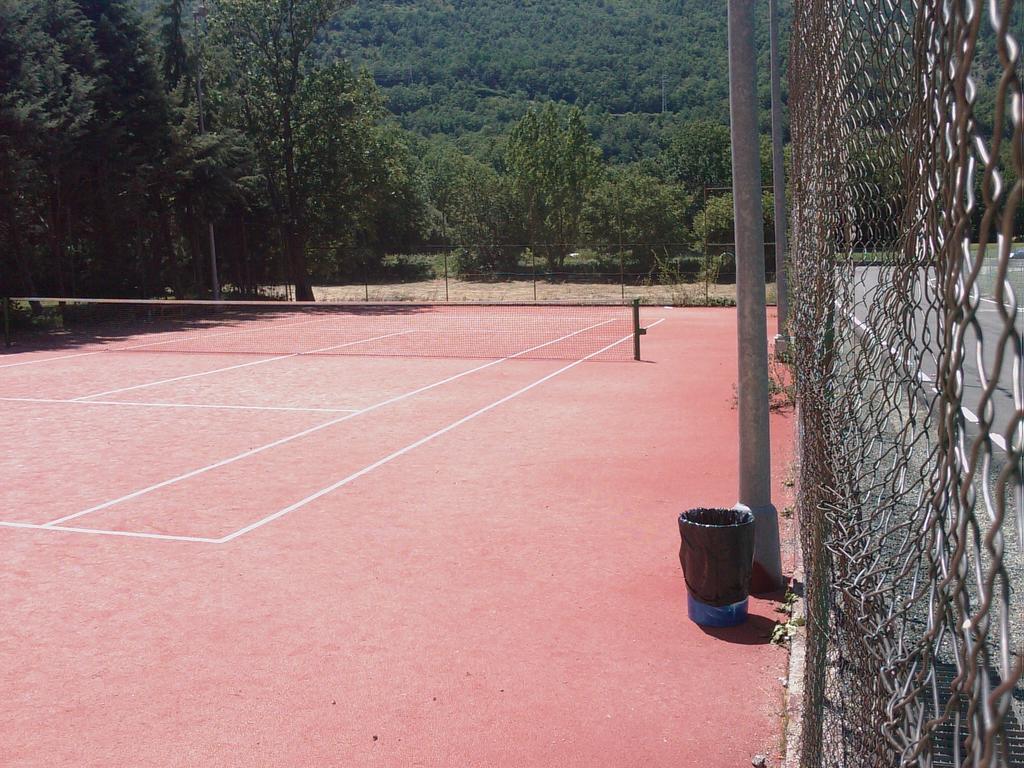 Apartmentsuitespain Baqueira Jardin Esterri d'Àneu Habitación foto