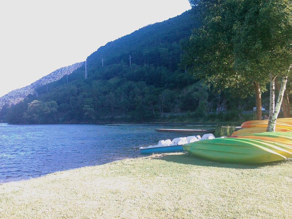Apartmentsuitespain Baqueira Jardin Esterri d'Àneu Habitación foto