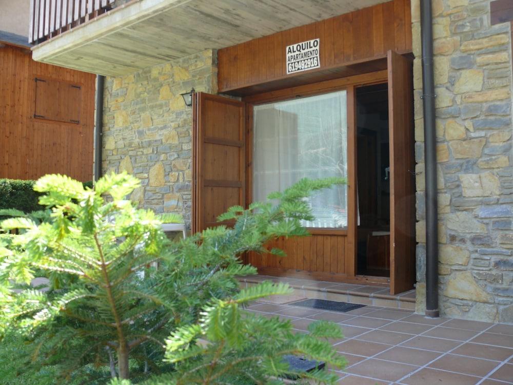 Apartmentsuitespain Baqueira Jardin Esterri d'Àneu Exterior foto